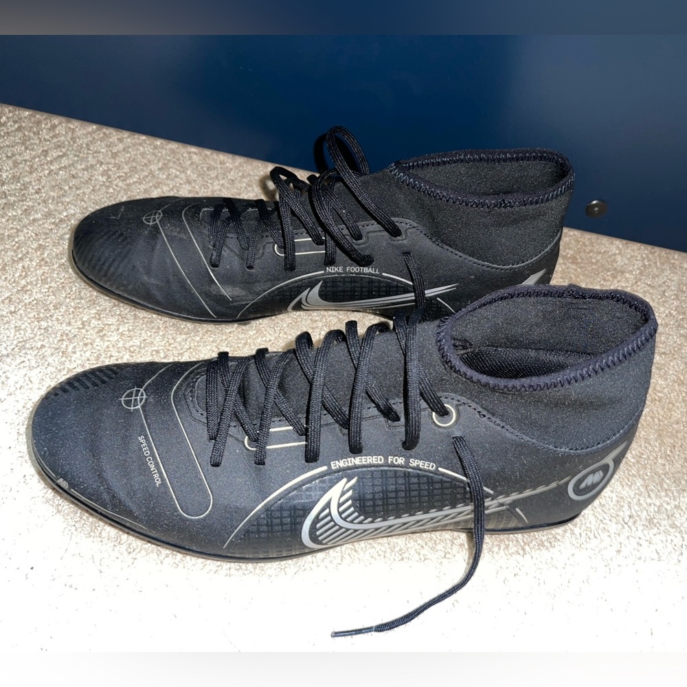 Nike Superfly 8 Club Mercurial Black Silver Soccer Cleats sz 11 (USED TWICE)